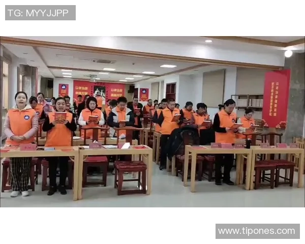 《众星齐声谱写绿茵梦想足球歌响彻全球激情四溢》