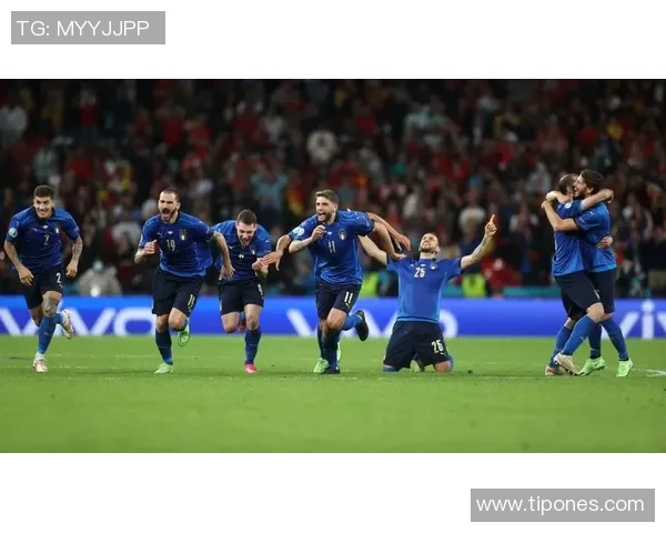 巴西足球球星闪耀绿茵场展现激情与荣耀时刻 巴西足球球星闪耀绿茵场展现激情与荣耀时刻